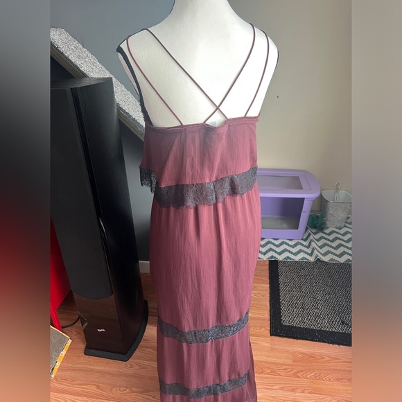 H&M Lace & Chiffon Maxi Dress - Picture 7 of 8